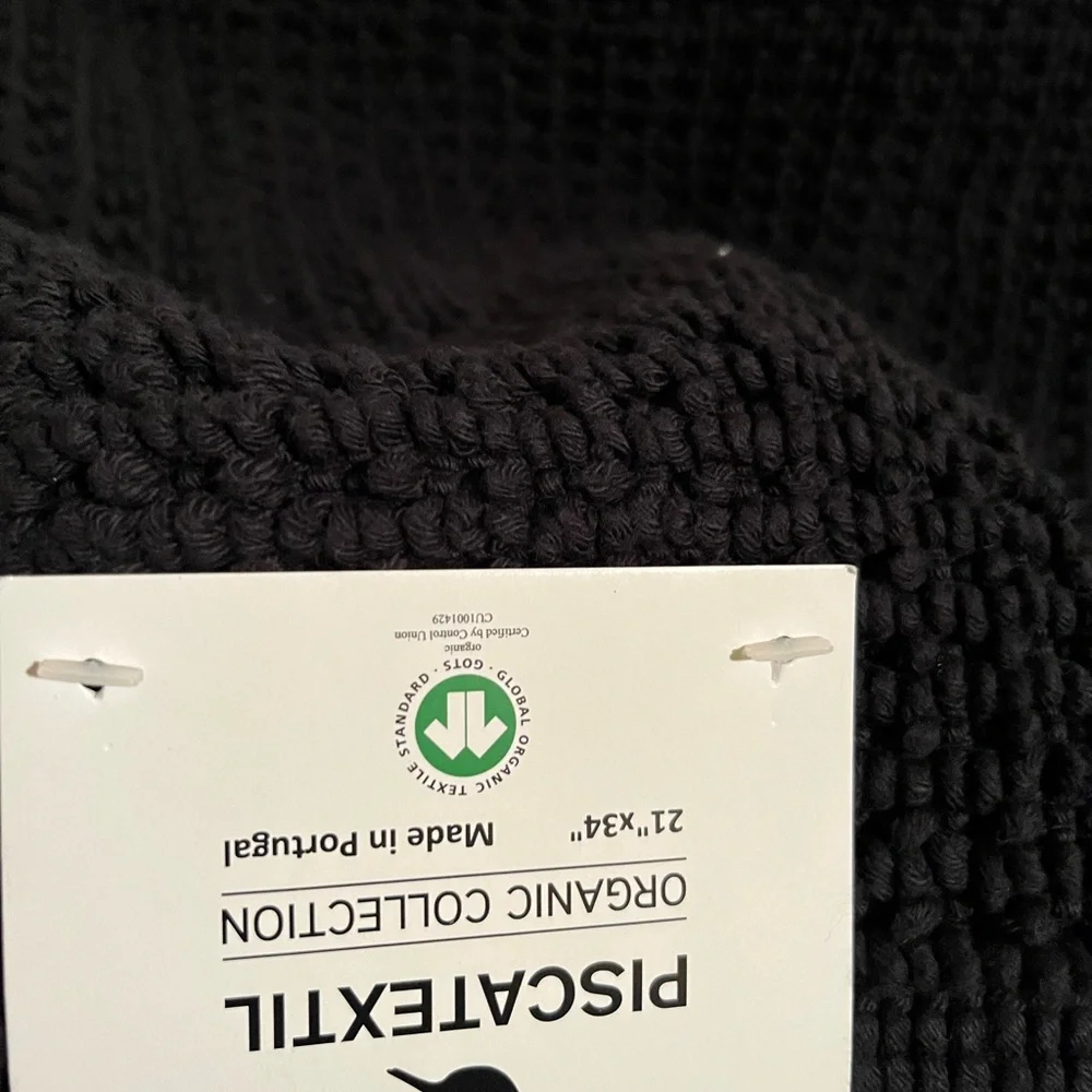 Firm Price! Organic Cotton Bath rug New!
